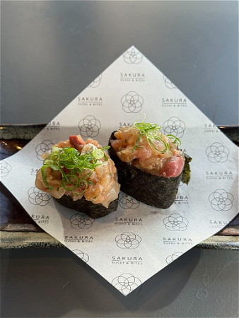 Gunkan Kingfish tartaar