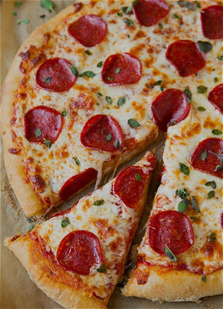 Pizza pepperoni 30 cm