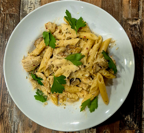 Pasta pesto met kipfilet 