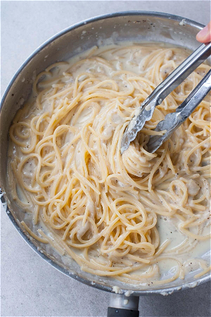 Spaghetti met kip en peperromsaus