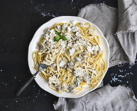 Spaghetti Wegetarian met champignonroomsaus