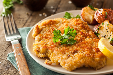 Half Kipschnitzel menu 