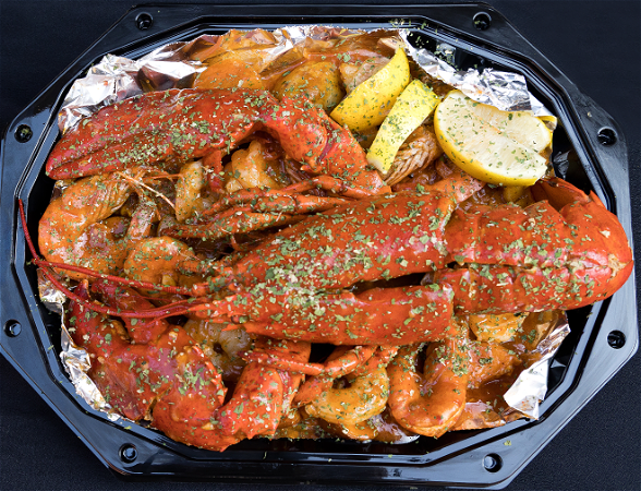 Seasars Small Whole Lobster boil