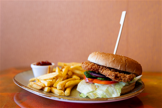 Seven Kipburger Menu