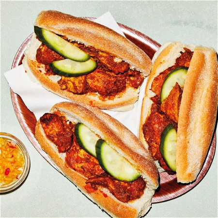 Broodje kip SriLankees style 