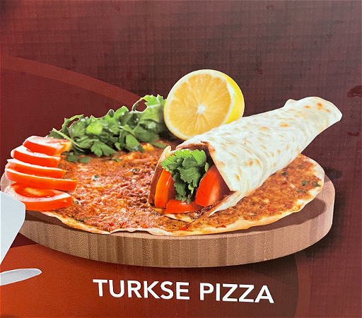Turkse pizza salade