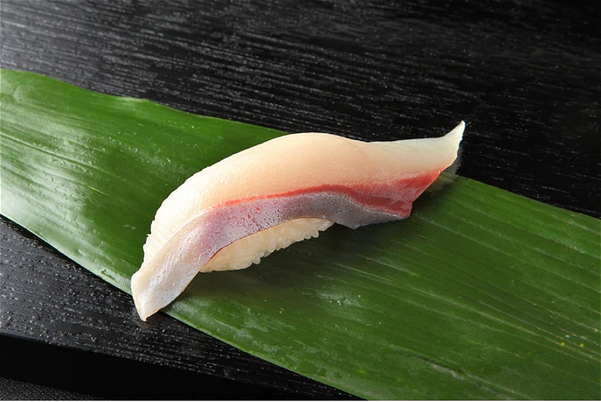 Hamachi Nigiri