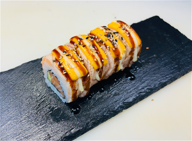 Special Grilled Cheese Double Zalm Roll 4 pcs