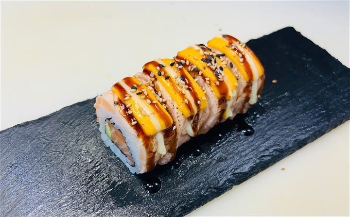 Special Grilled Cheese Double Zalm Roll 4 pcs