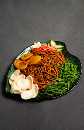 Vega Bami met groente van de dag