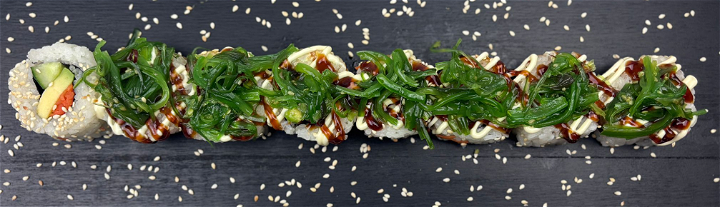 8 st. Veggie California chuka wakame roll