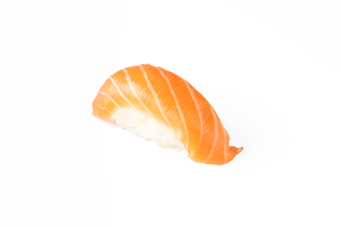 01 SAKE NIGIRI