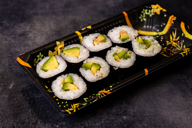 Avocado maki roll 