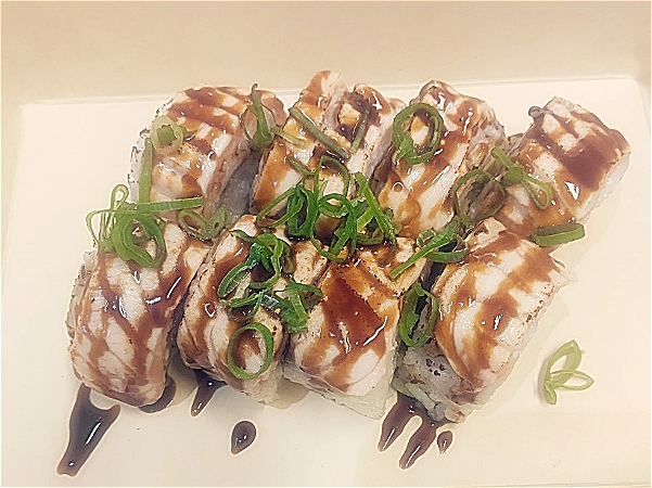 Flamed ebi salmon roll   (8 stuks)  1+1 gratis)         