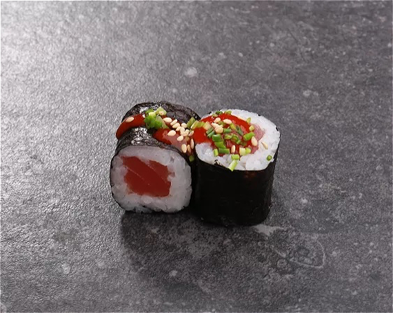 Spicy tuna maki 