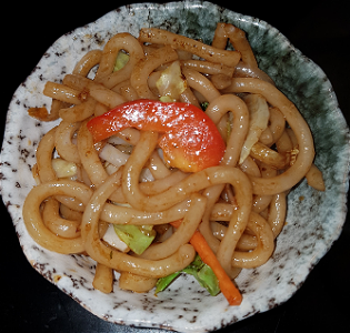 Yaki udon (gebakken japanse noedels)