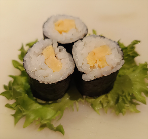 308. Tamago Maki (zoete omelet)  3 stuks