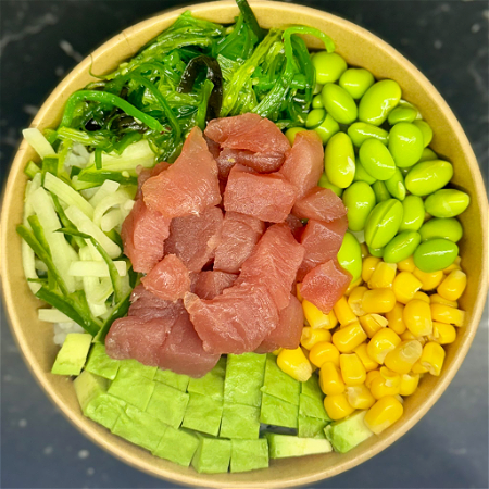 Tuna poké bowl