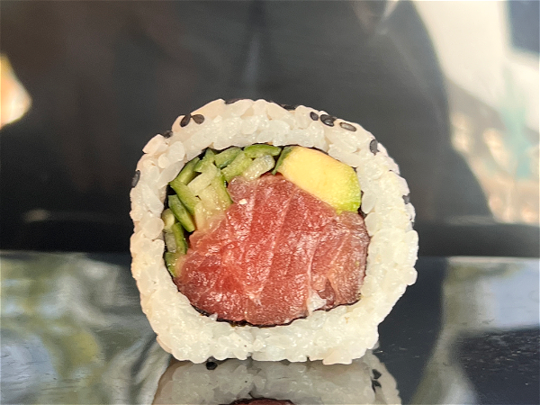 Maguro roll 