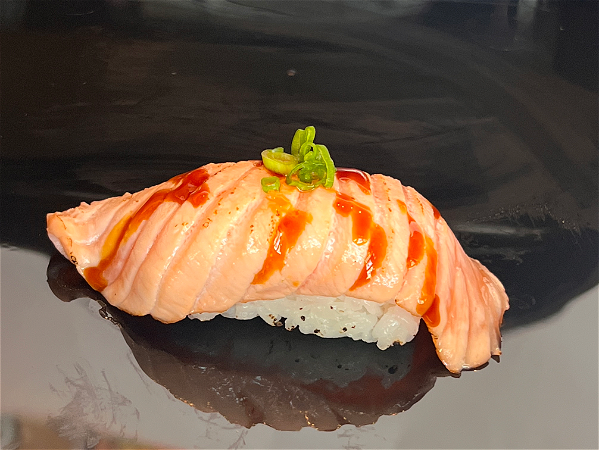 Flamed sake nigiri