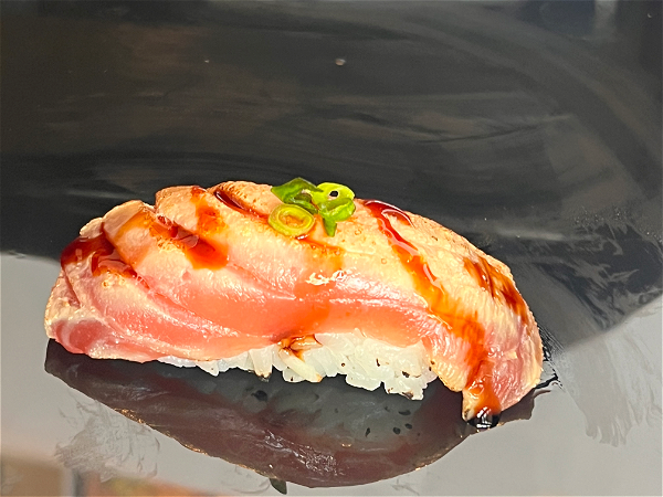 Flamed tuna nigiri