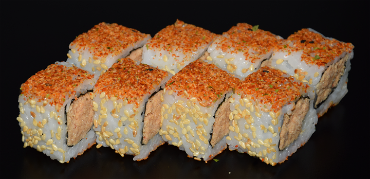 Tonijnsalade uramaki