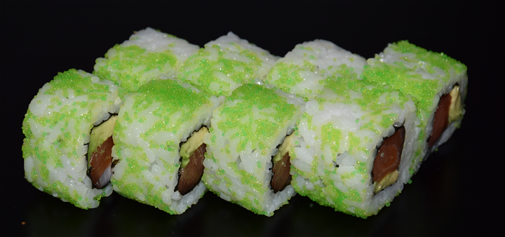 Zalm avocado uramaki