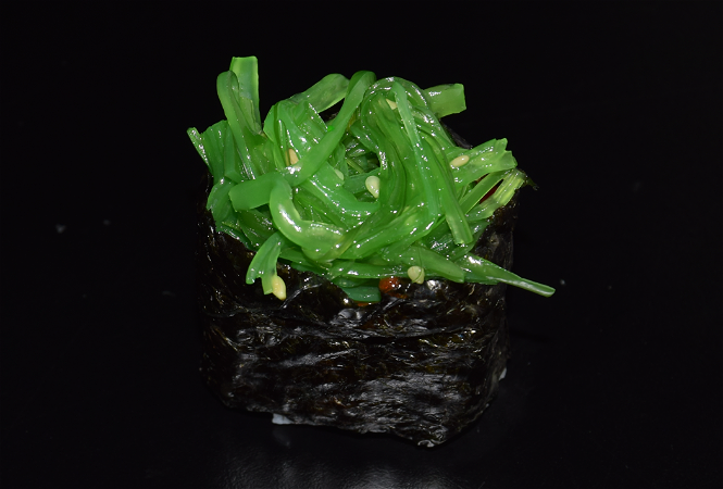 Gunkan wakame