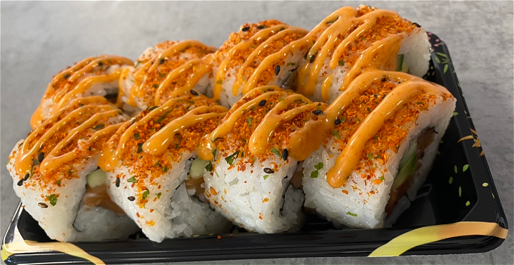 Spicy Salmon roll