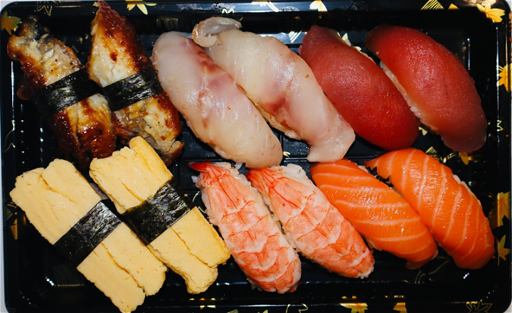 Nigiri Mix Menu ( 12 pcs )