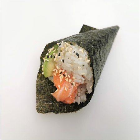 Hand roll salmon 