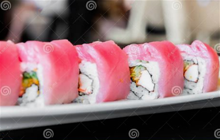 Special tuna roll  8 pcs