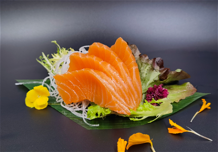 Salmon sashimi 4 ST