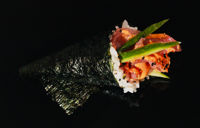 SPICY TOIJN HANDROLL