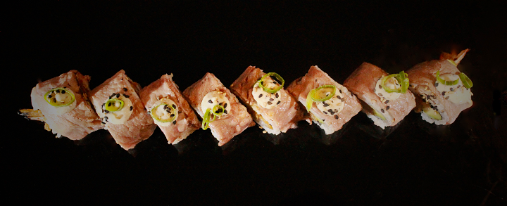 FLAMED TRUFFEL BEEF EBI ROLL