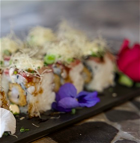 Flaming Surf & Turf Roll. 8pcs
