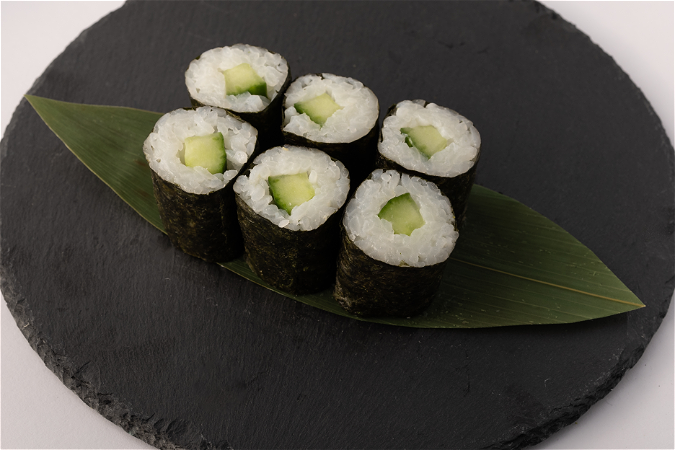 Komkommer maki