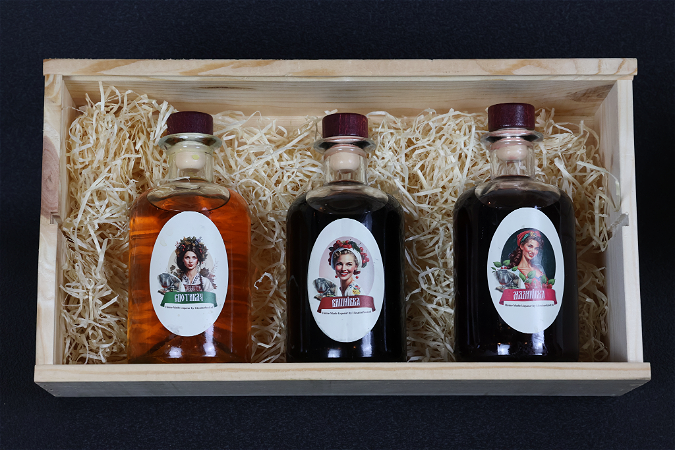 Three bottels of liqueur 300 ml of your choice with box