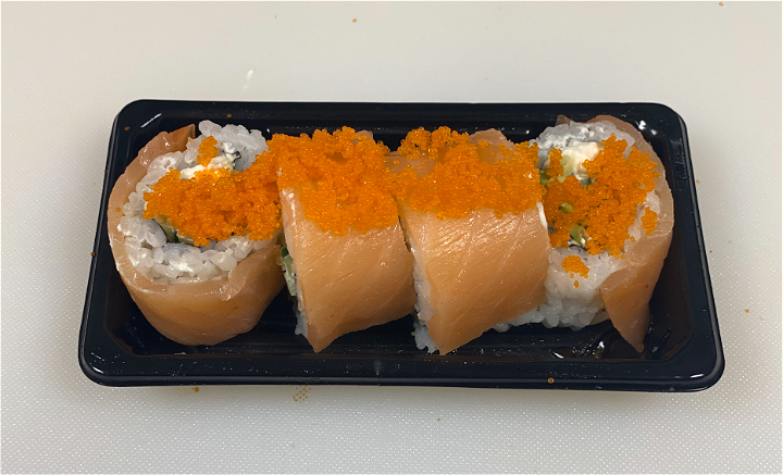 Smoked Salmon Maki 