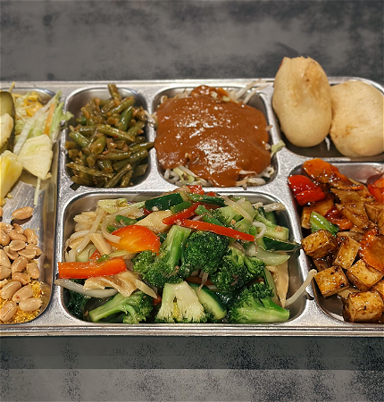 Vegetarische Indische rijsttafel