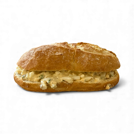 Broodje huisgemaakte eisalade