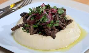 Hummus with vegetables