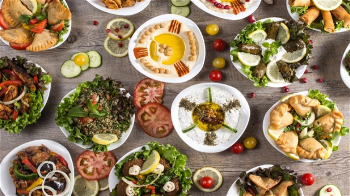 Shared dining dish 3