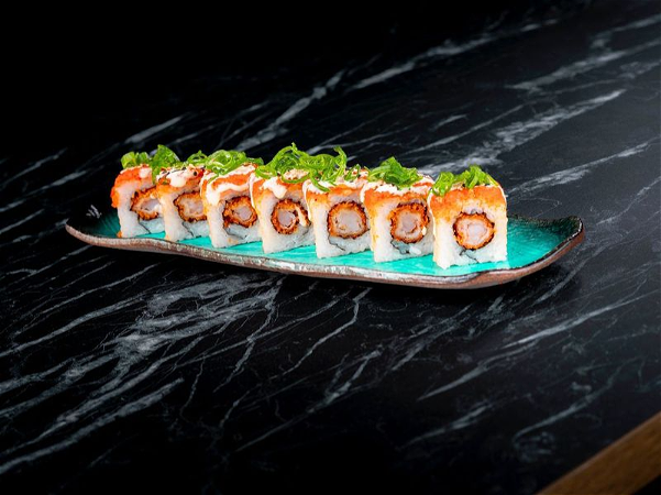 Ebi x Tuna Tartaar Roll