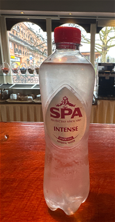 SPA INTENSE 汽水