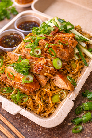 NEW NEW Bami goreng met beef