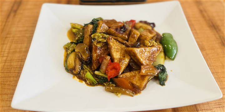 Tofu met Chinese champignons en groenten
