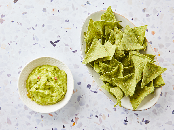 Zeewier nachos met guacamole